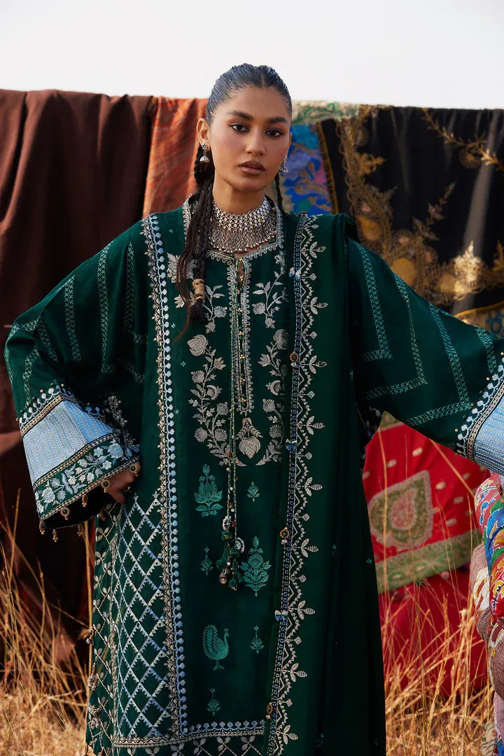 Zaha Winter '25 - Yasmin (ZW25-09)