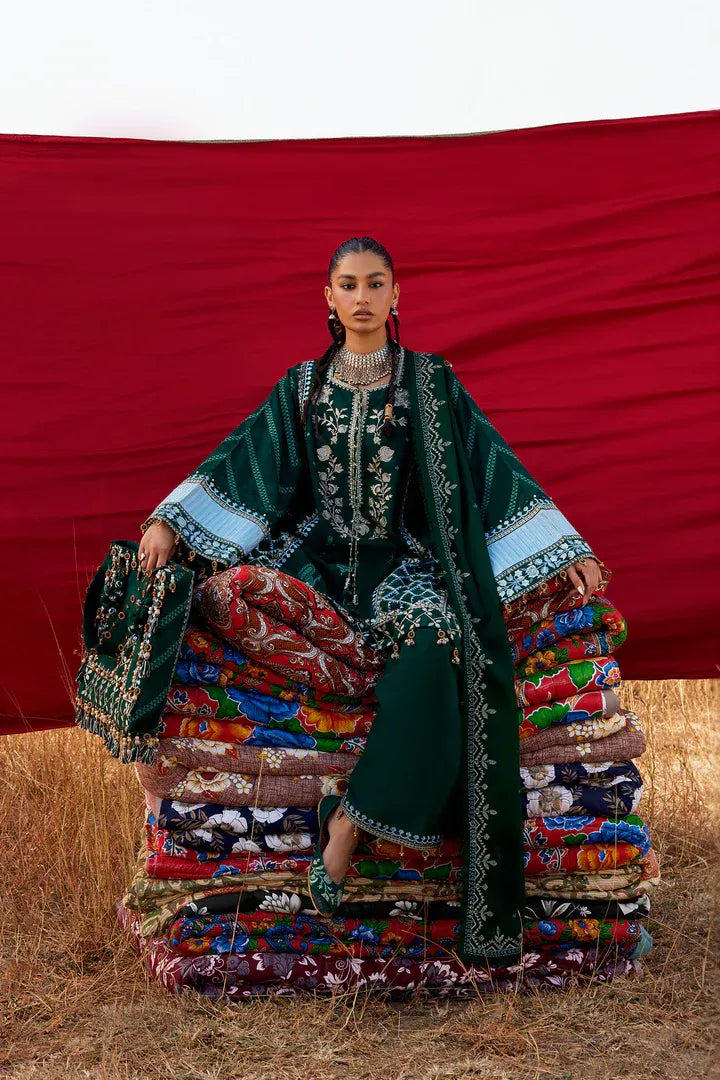 Zaha Winter '25 - Yasmin (ZW25-09)