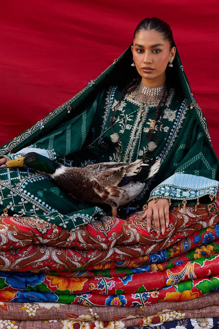 Zaha Winter '25 - Yasmin (ZW25-09)