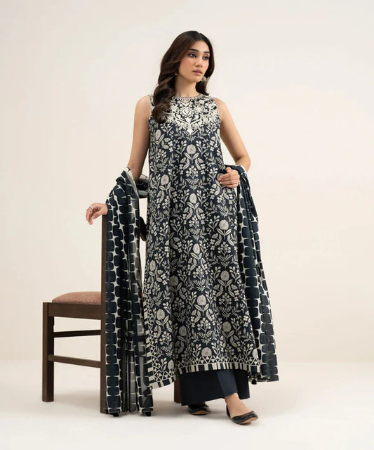 Sapphire Summer '26 - 3 Piece - Embroidered Lawn Suit - 3pedds26v543