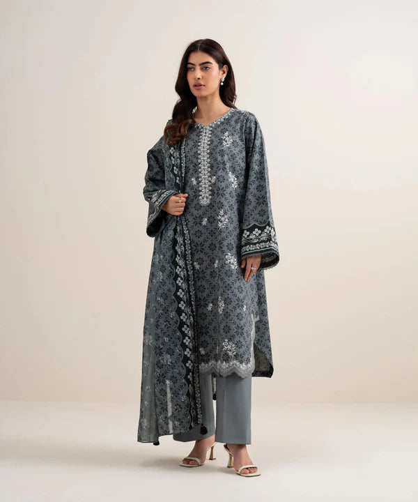 Sapphire Summer '26 - 3 Piece - Embroidered Lawn Suit - 3pedys26v552