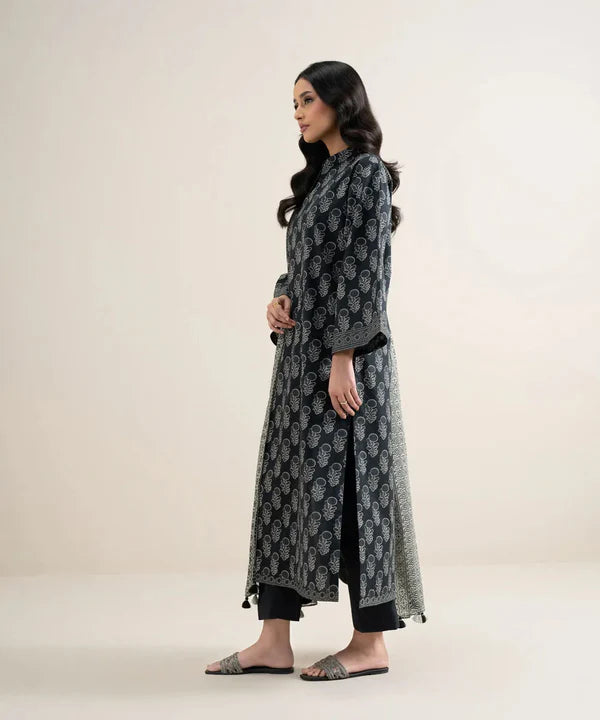 Sapphire Summer '26 - 3 Piece - Embroidered Lawn Suit - 3pdys26v5136