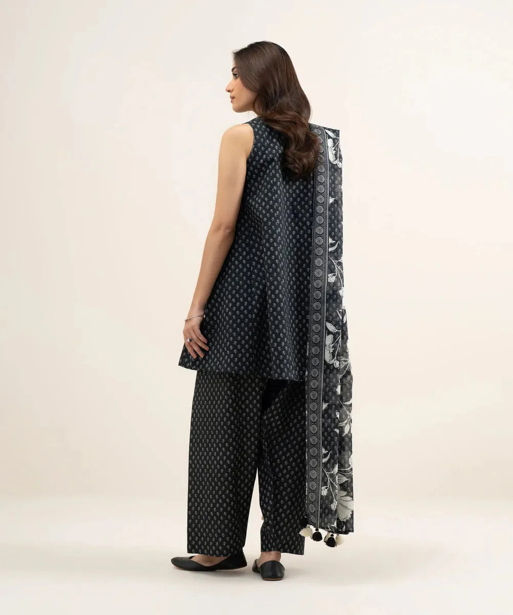 Sapphire Summer '26 - 3 Piece - Embroidered Lawn Suit - U2ddys26v517