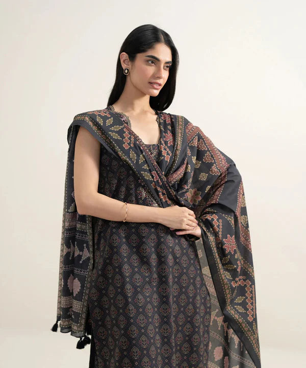 Sapphire Summer '26 - 3 Piece - Embroidered Lawn Suit - Pedys26v5105