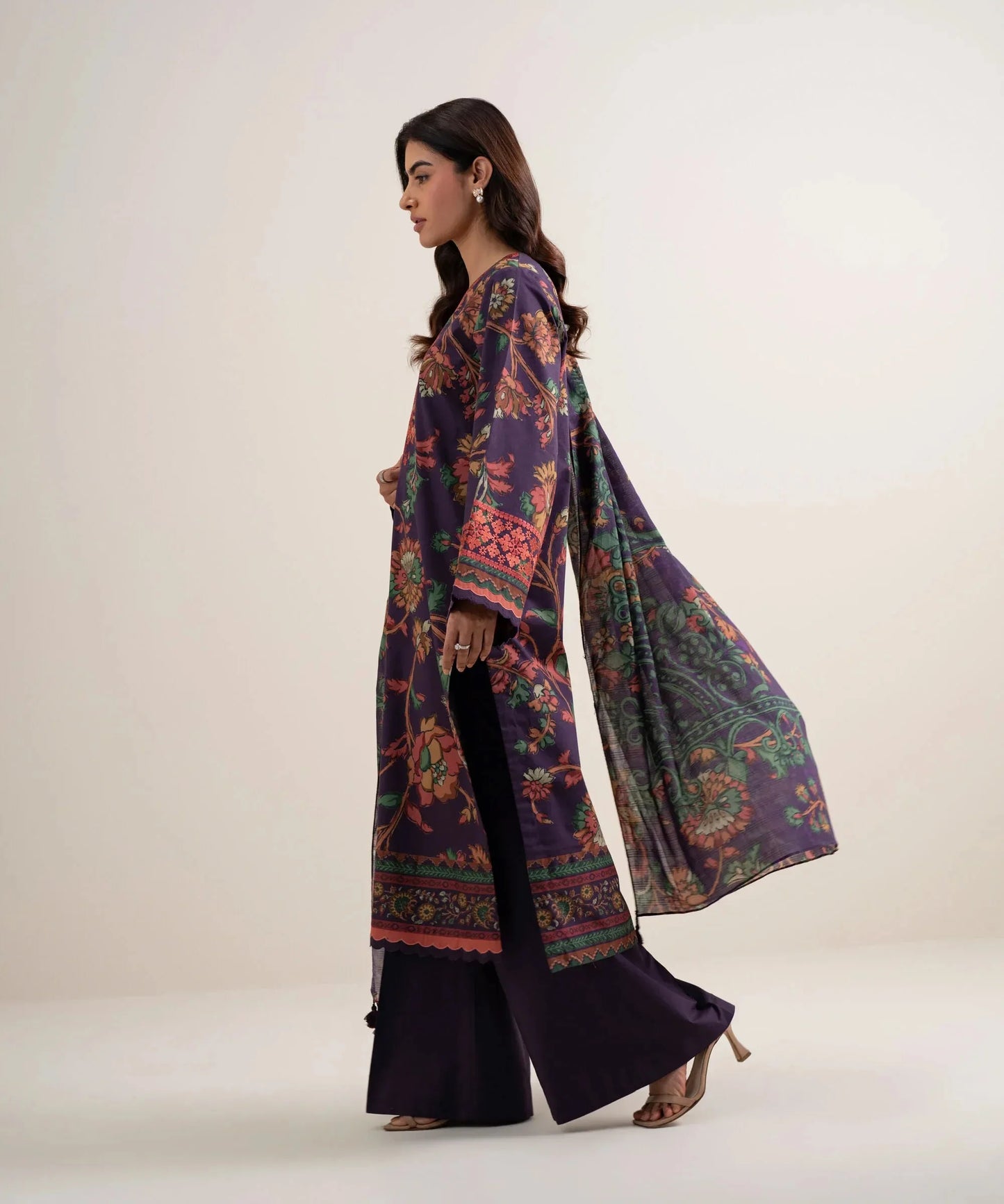 Sapphire Summer '26 - 3 Piece - Embroidered Lawn Suit - Pedys26v3119
