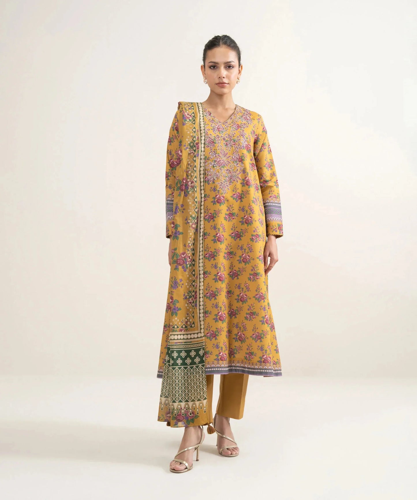Sapphire Summer '26 - 3 Piece - Embroidered Lawn Suit - U2dedys26v59