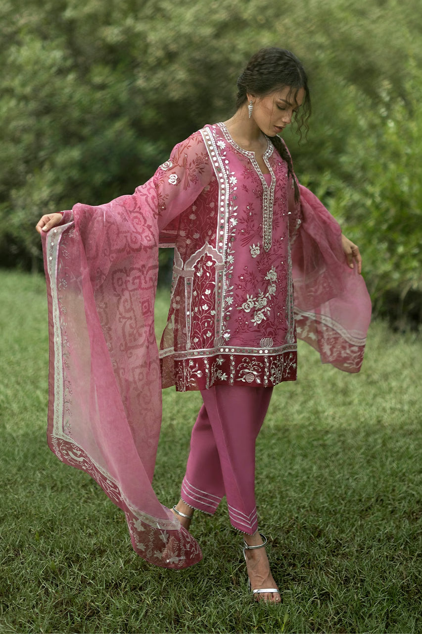 Sania Maskatiya Winter Festive '26 - Jenna