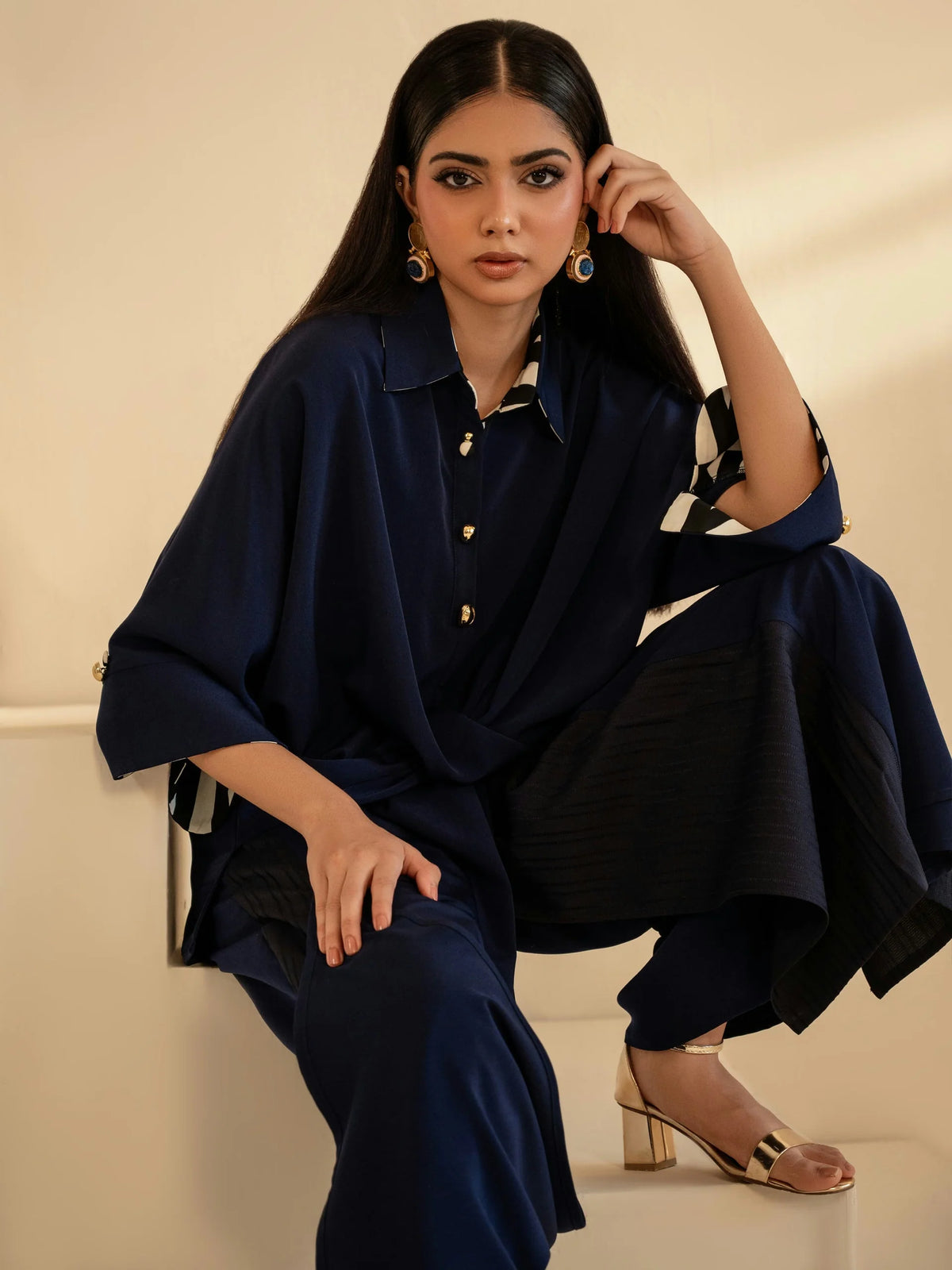 Iqa Lea '26 - Livia - Navy Blue