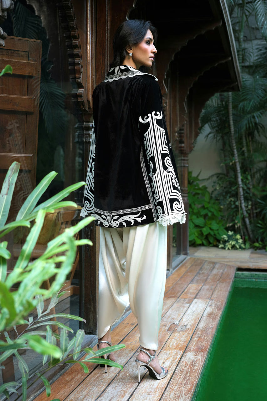 Sania Maskatiya Velvet Edit '26 - Mahru