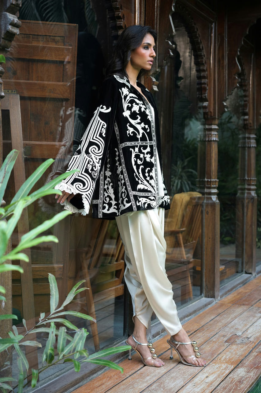 Sania Maskatiya Velvet Edit '26 - Mahru