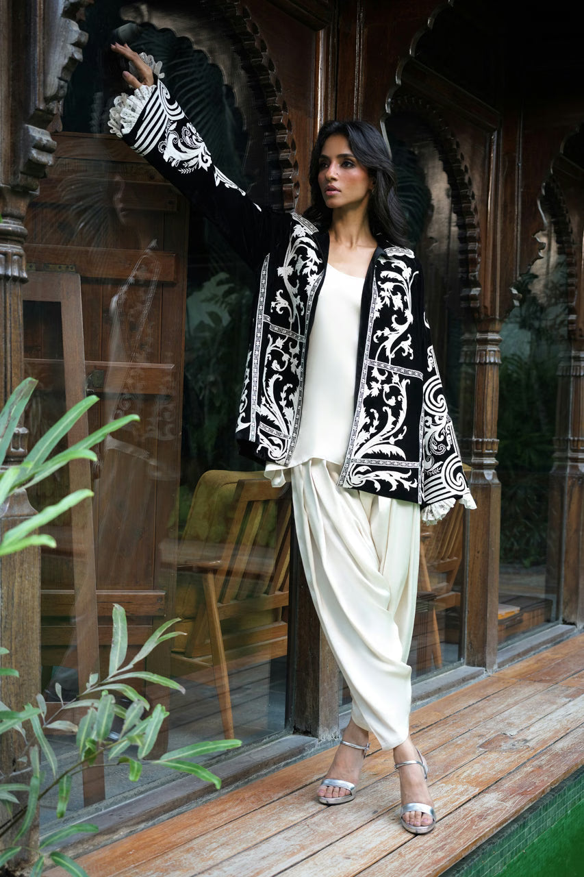 Sania Maskatiya Velvet Edit '26 - Mahru