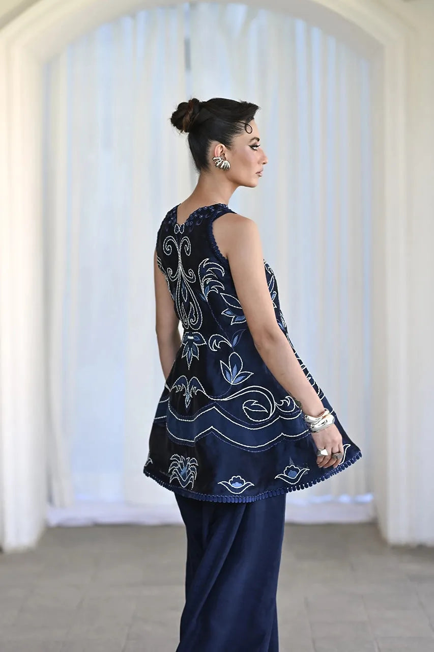 Nadia Farooqui Capsule Collection '25 - Midnight