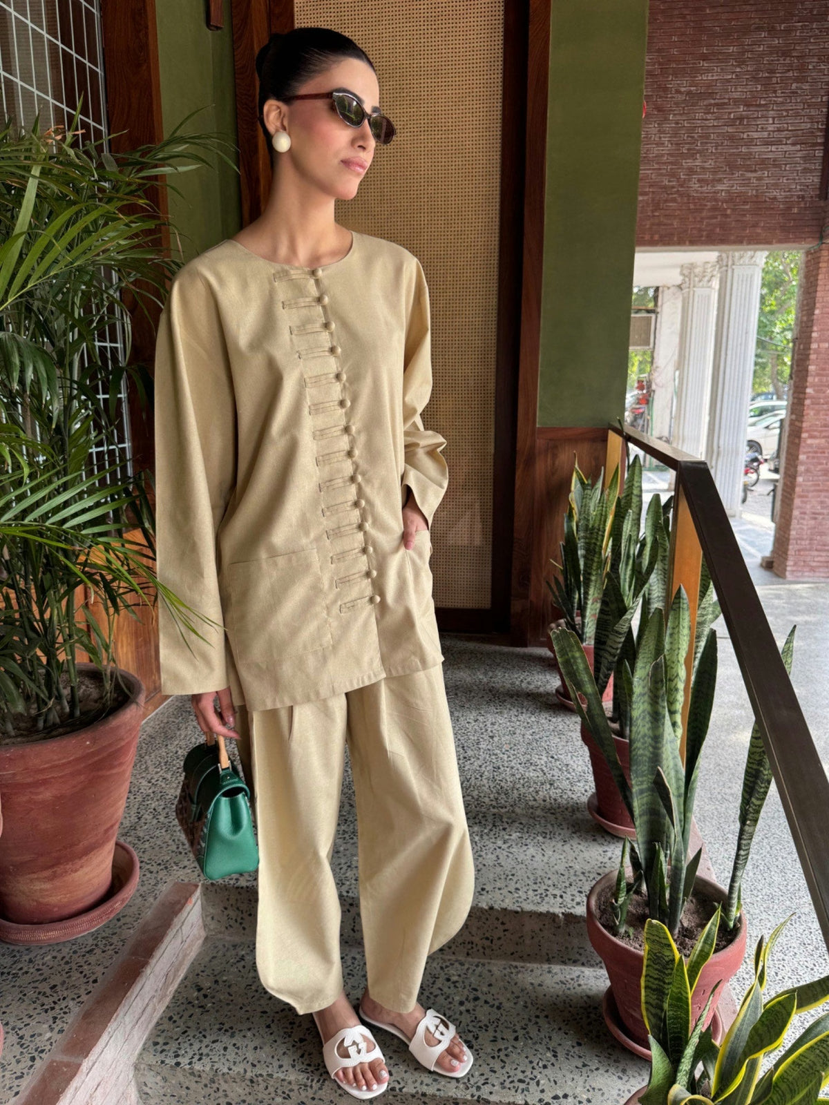 Barae Khanom Timeless Series Drop II '26 - Oat Set