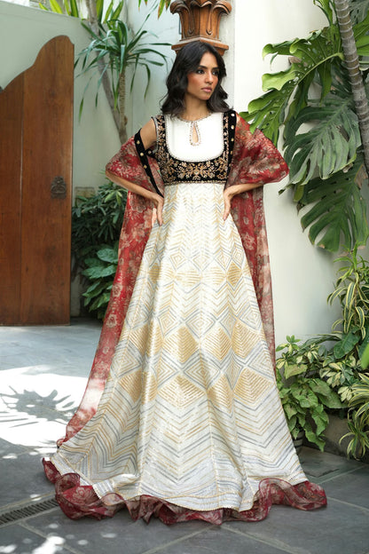 Sania Maskatiya Velvet Edit '26 - Renya