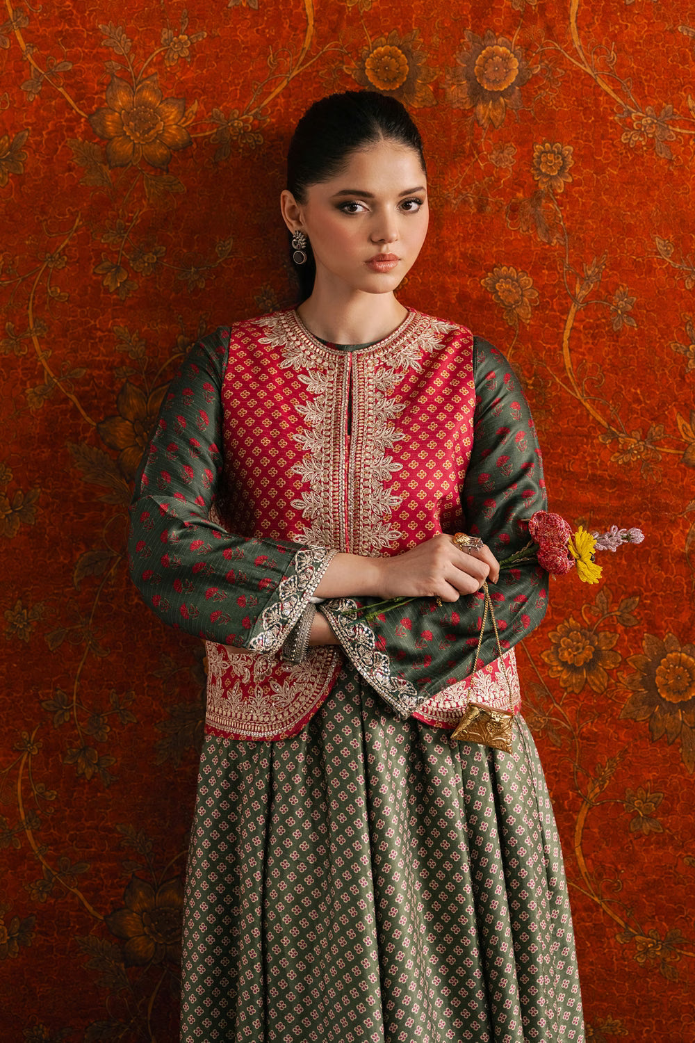 Ethnc Rozana Winter Drop 1 '26 - EMBROIDERED SHIRT | E4704-103-707