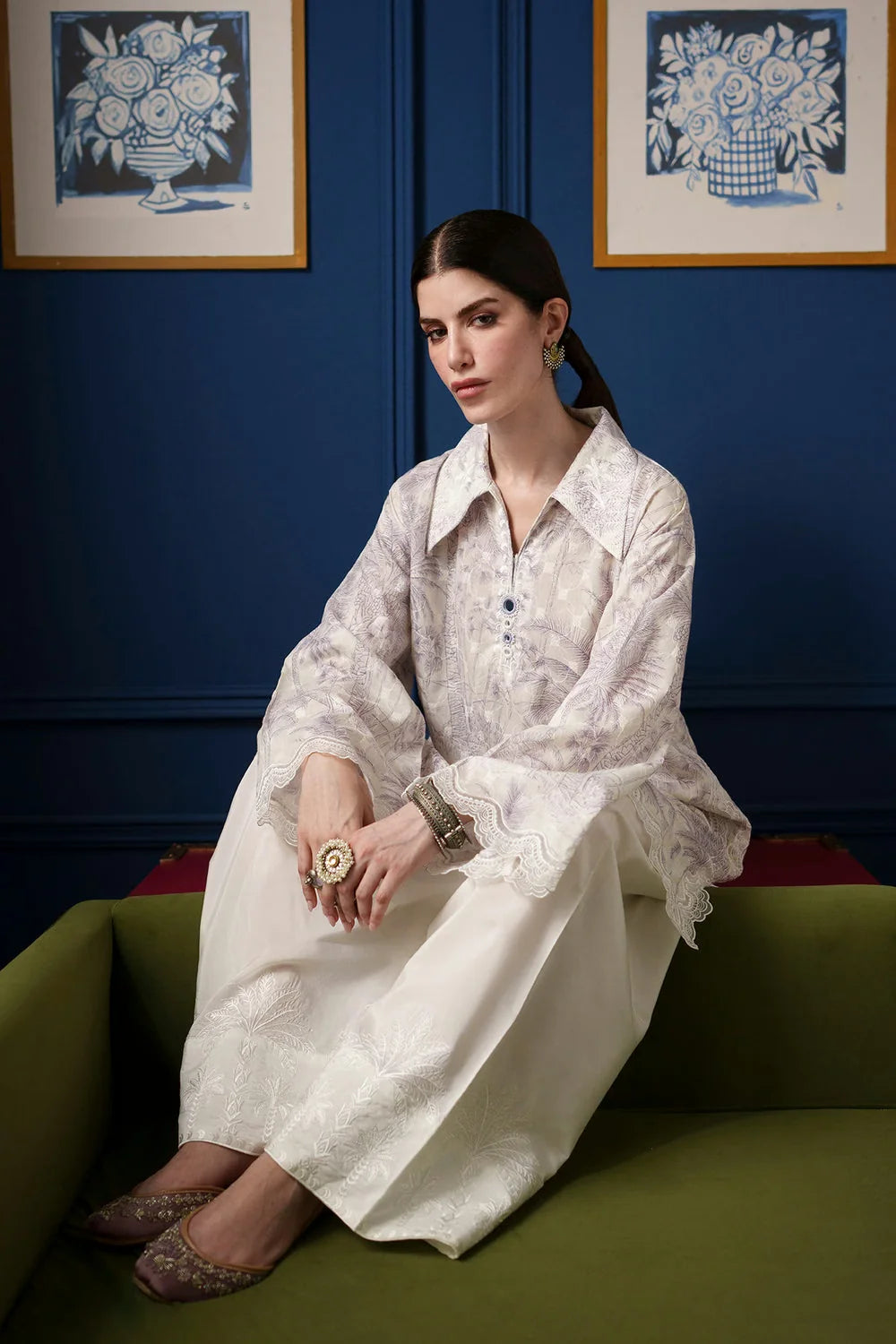 Ethnc Rozana '26 - Embroidered Suit | E4455/103/002