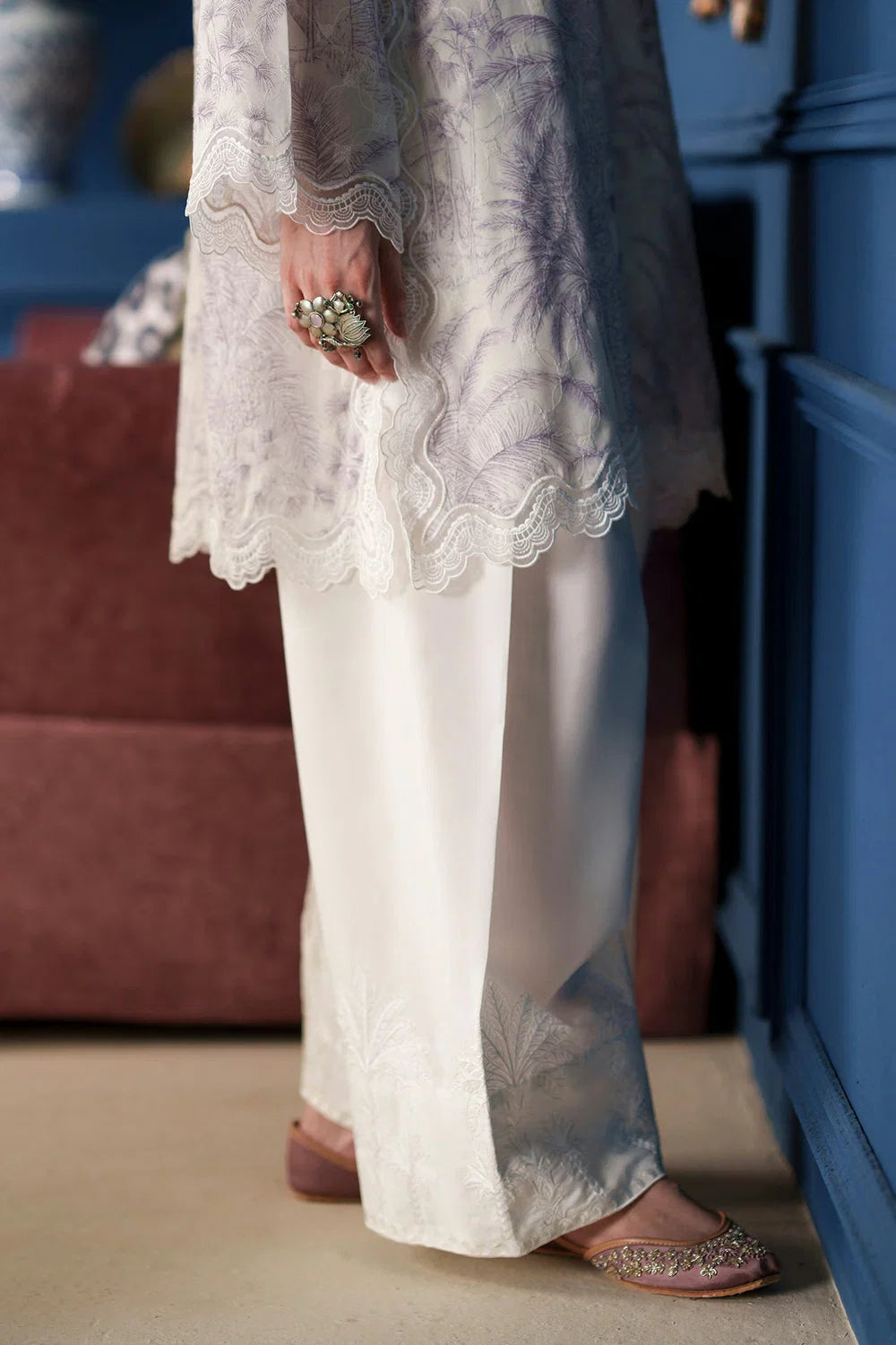 Ethnc Rozana '26 - Embroidered Suit | E4455/103/002