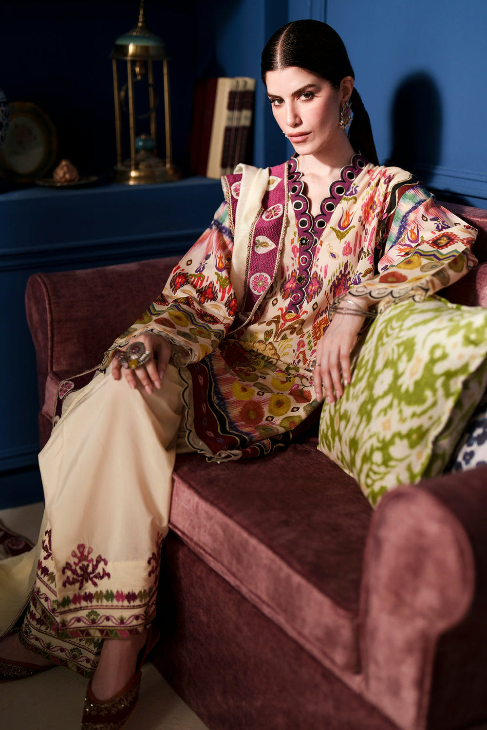 Ethnc Rozana '26 - Embroidered Suit | E4484/103/115