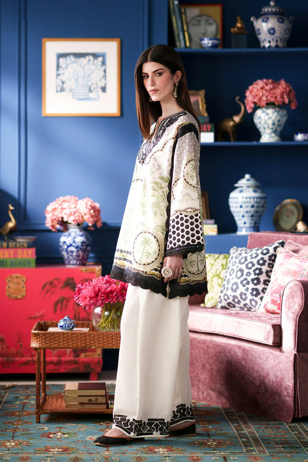 Ethnc Rozana '26 - Embroidered Suit | E4485/103/002