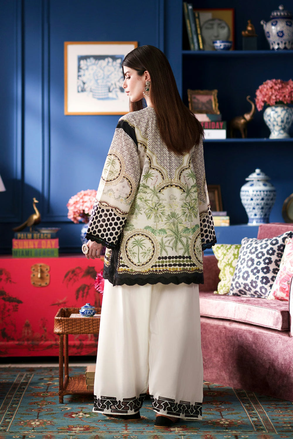 Ethnc Rozana '26 - Embroidered Suit | E4485/103/002
