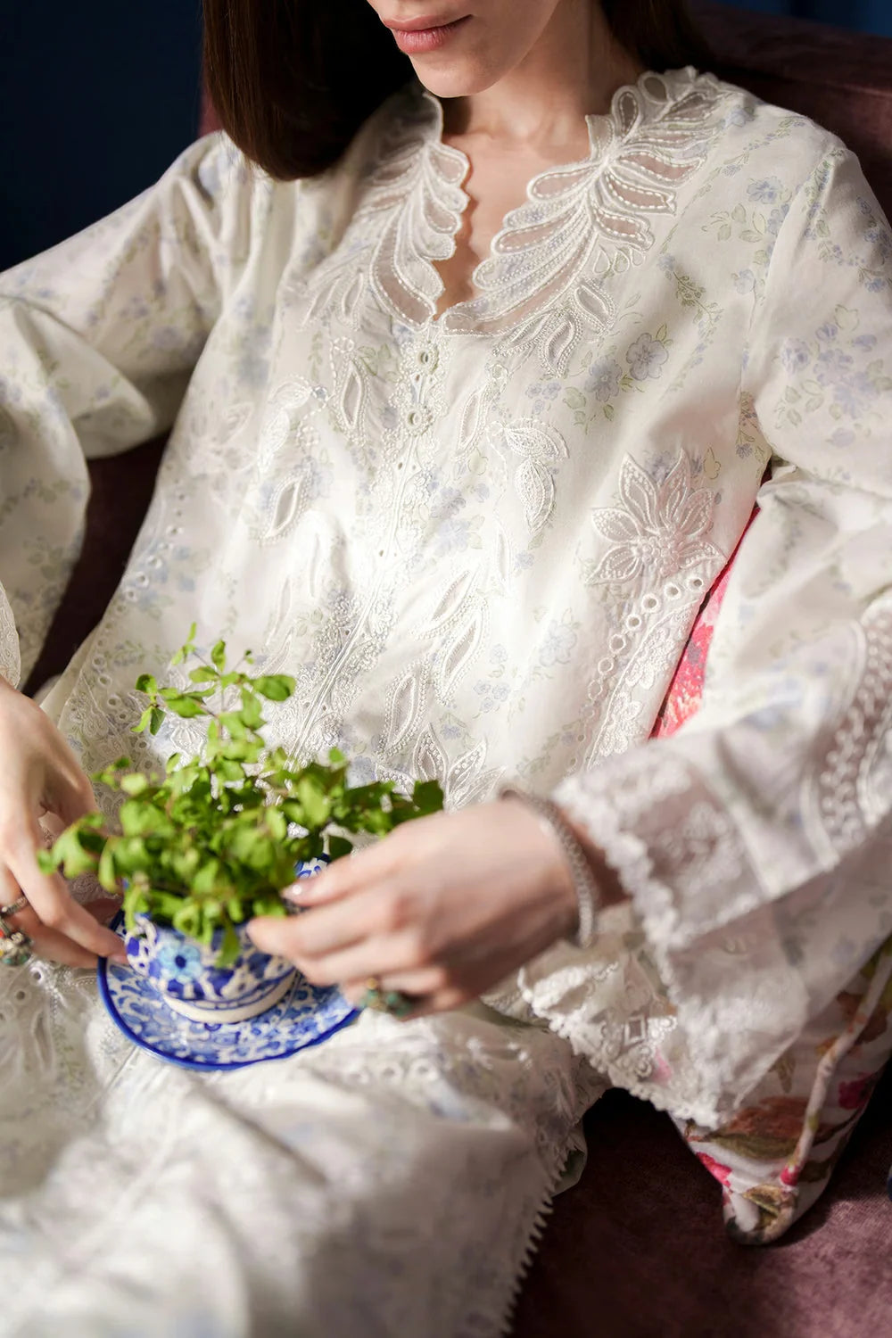 Ethnc Rozana '26 - Embroidered Suit | E4626/103/002