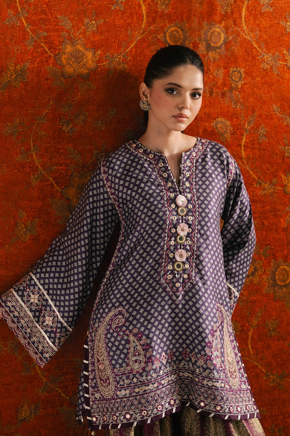 Ethnc Rozana Winter Drop 1 '26 - EMBROIDERED SUIT | E4702/103/622