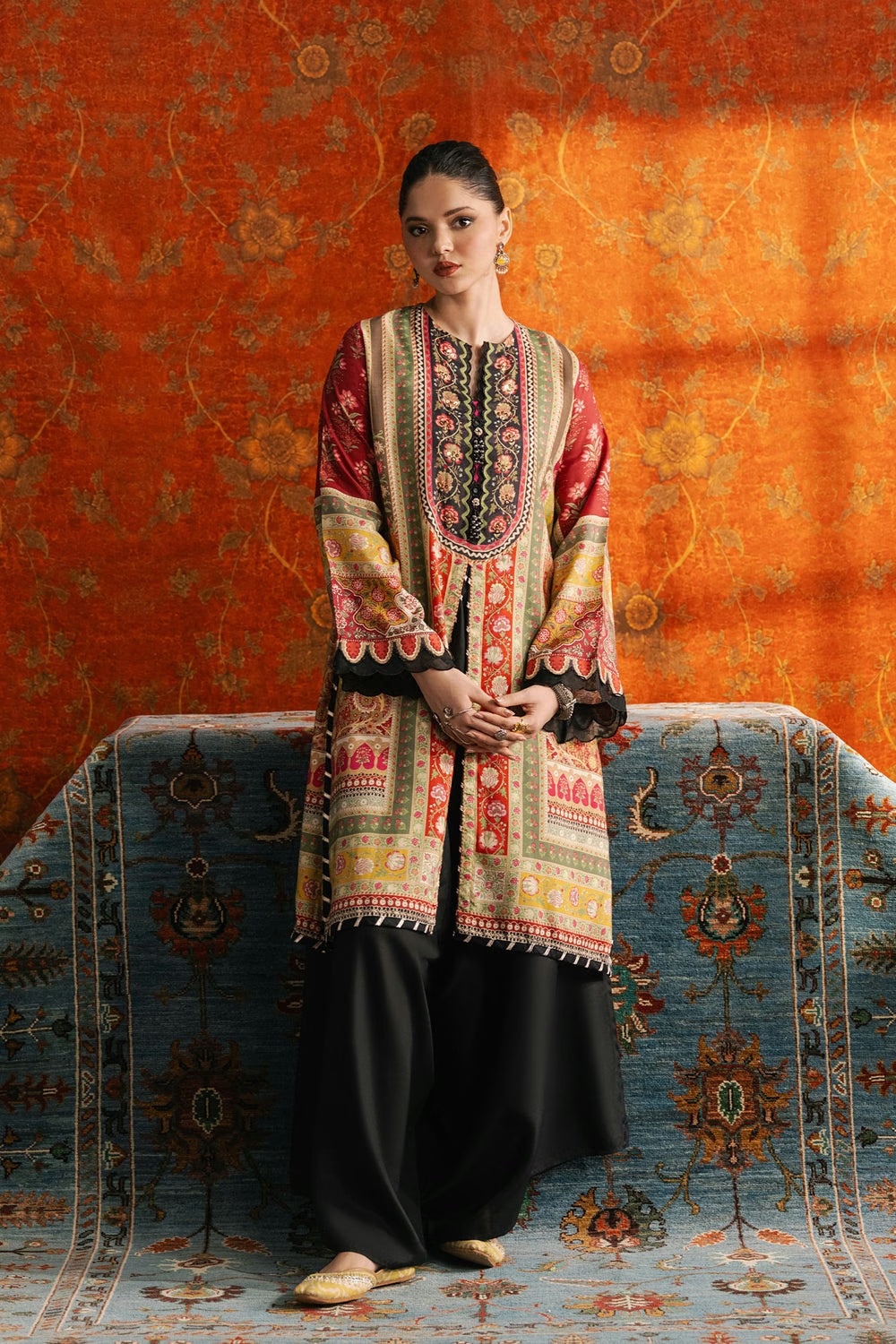 Ethnc Rozana Winter Drop 1 '26 - EMBROIDERED SUIT | E4727-103-414