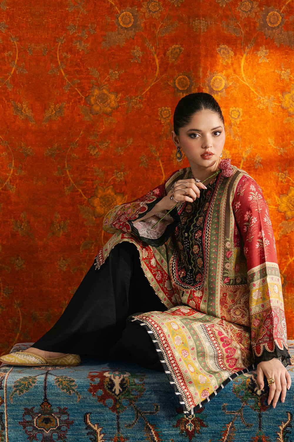 Ethnc Rozana Winter Drop 1 '26 - EMBROIDERED SUIT | E4727-103-414