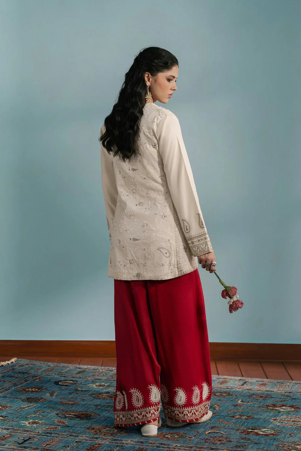 Ethnc Rozana Winter Drop 1 '26 - EMBROIDERED SUIT | E4740/103/002