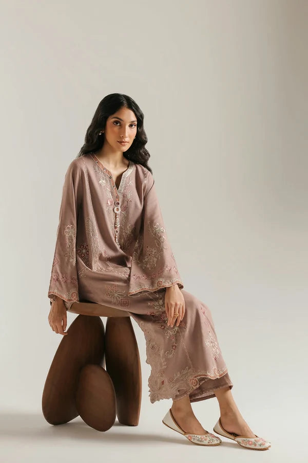 Ethnc Rozana '26 - EMBROIDERED SUIT | E4878-103-815