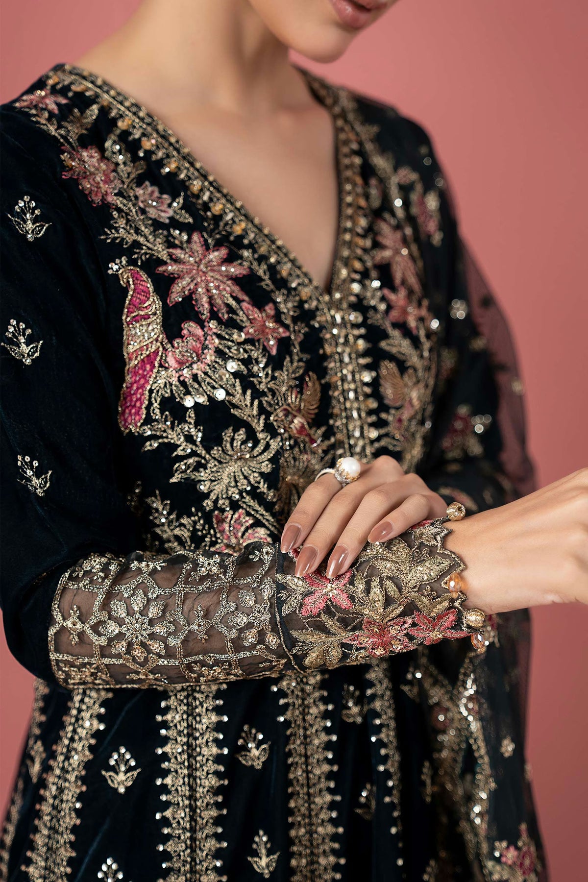 Maria.B Luxury Formals Velvet '26 - 3 Piece Embroidered Velvet Suit | SFW2501-GRN