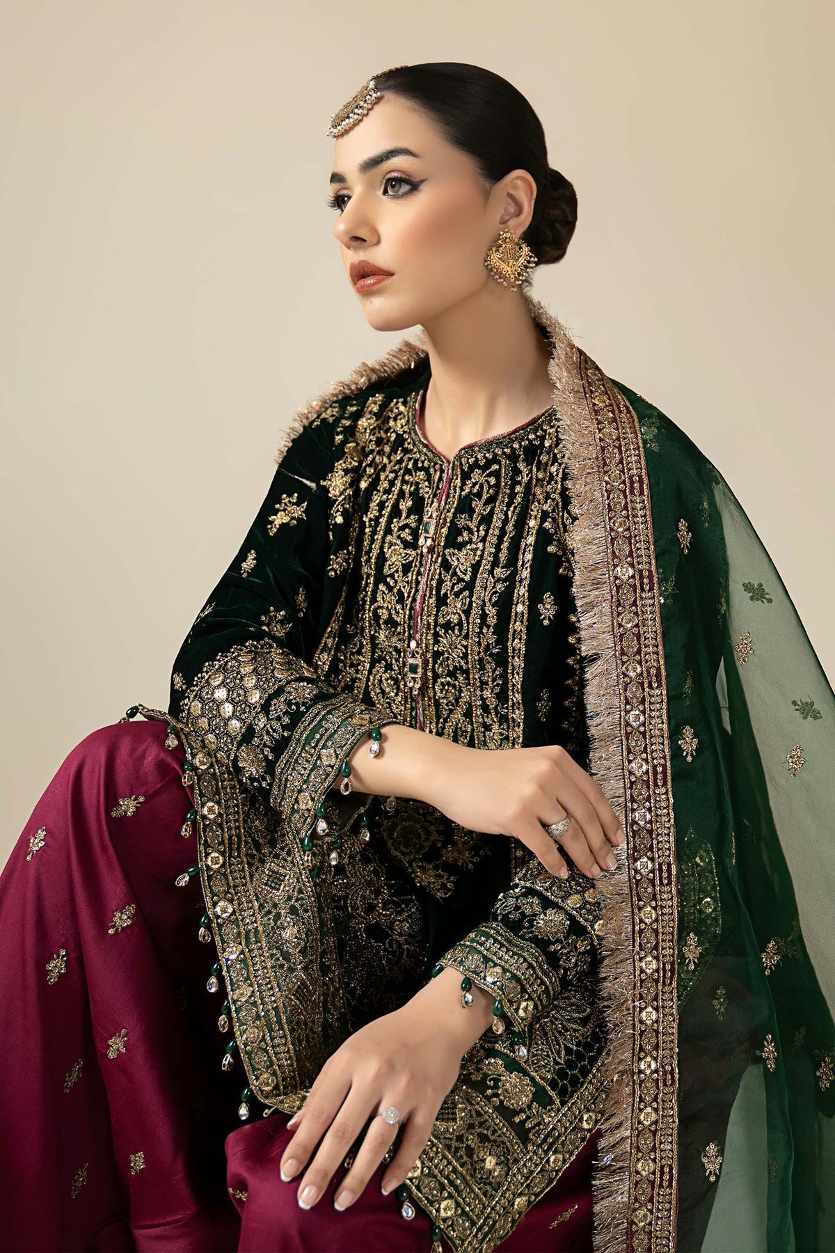 Maria.B Luxury Formals Velvet '26 - 3 Piece Embroidered Velvet Suit | SR12522-GRN