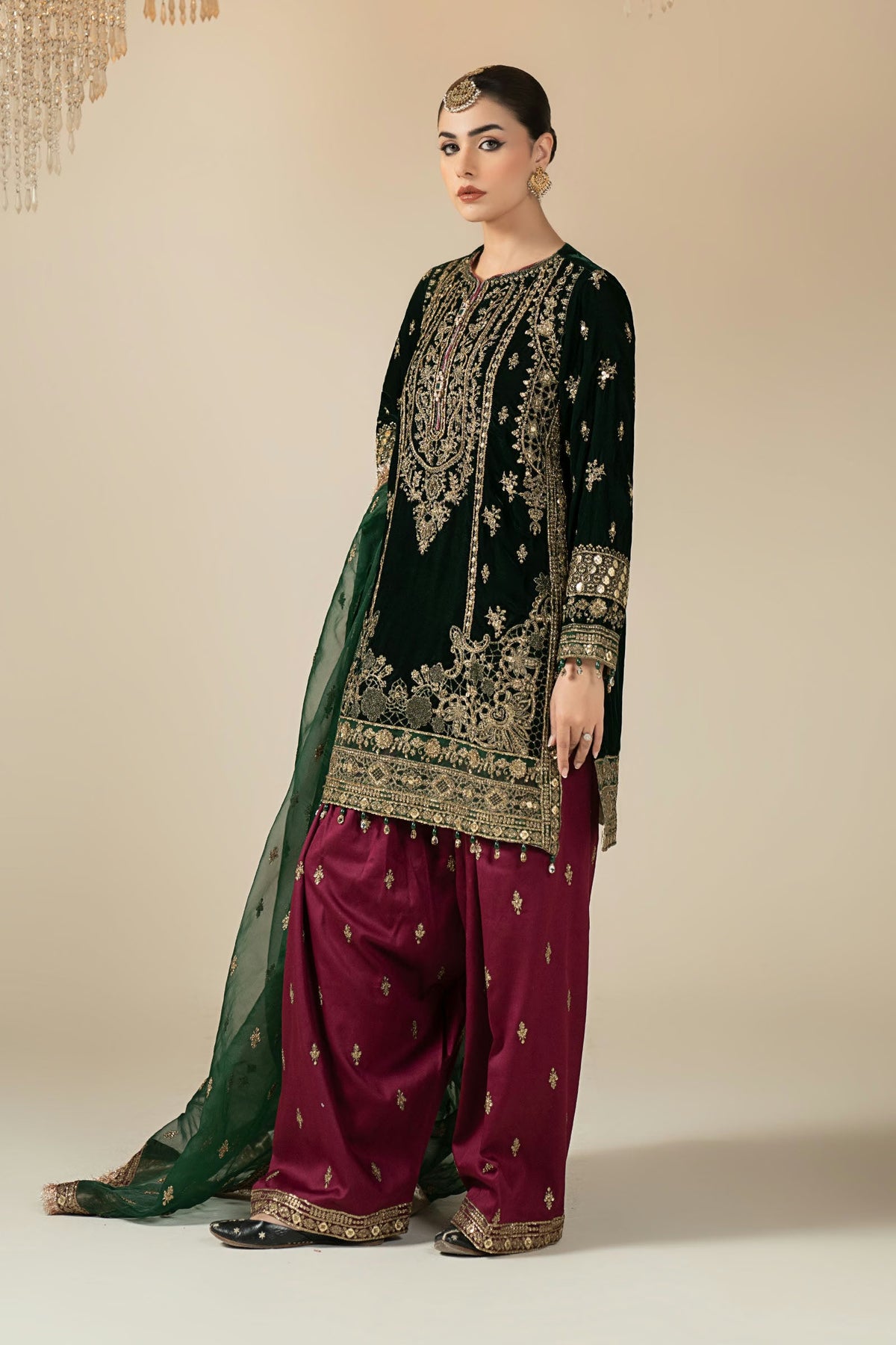 Maria.B Luxury Formals Velvet '26 - 3 Piece Embroidered Velvet Suit | SR12522-GRN