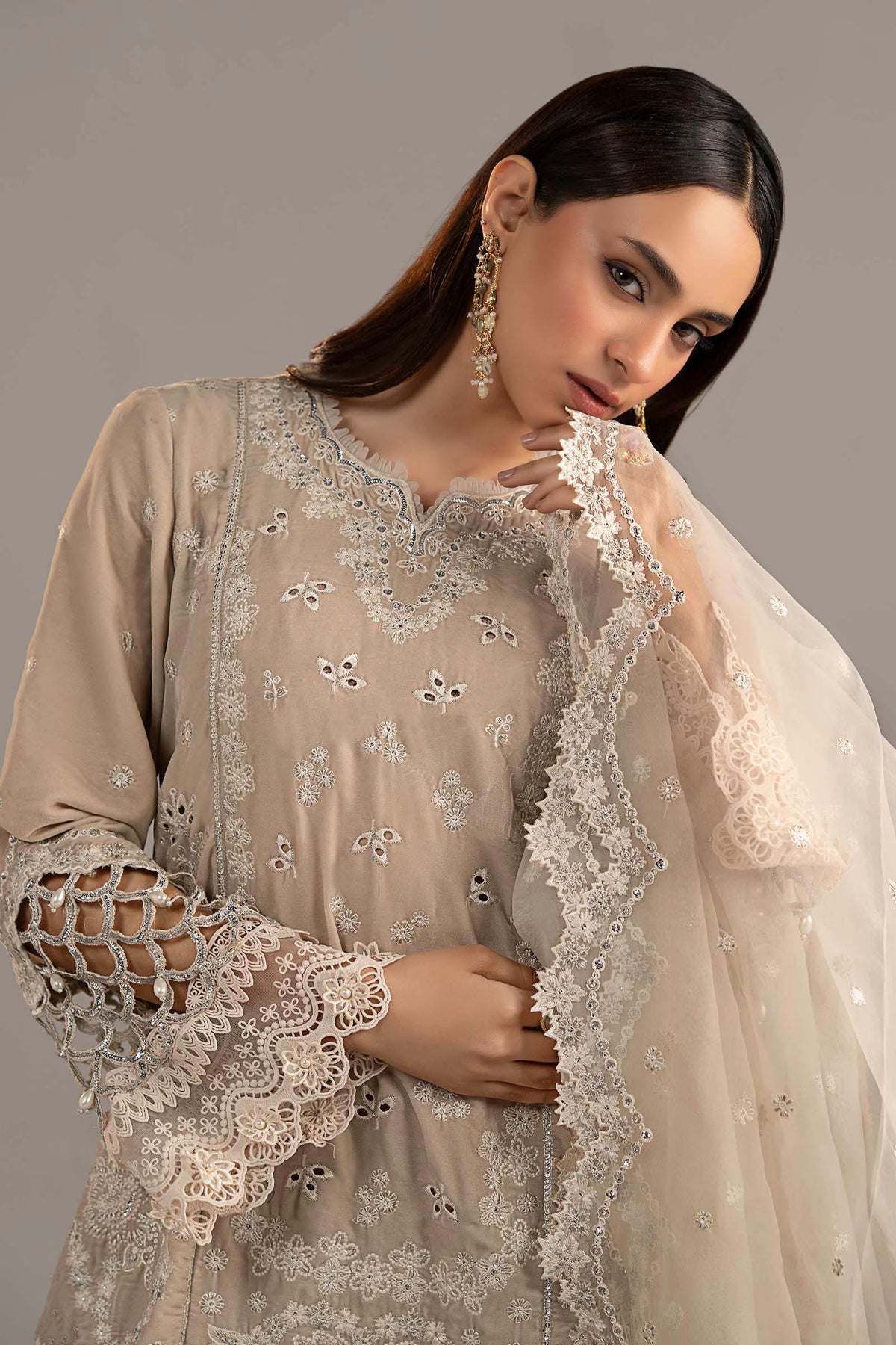 Maria.B Luxury Formals Velvet '26 - 3 Piece Embroidered Velvet Suit | SFW2533-OFW