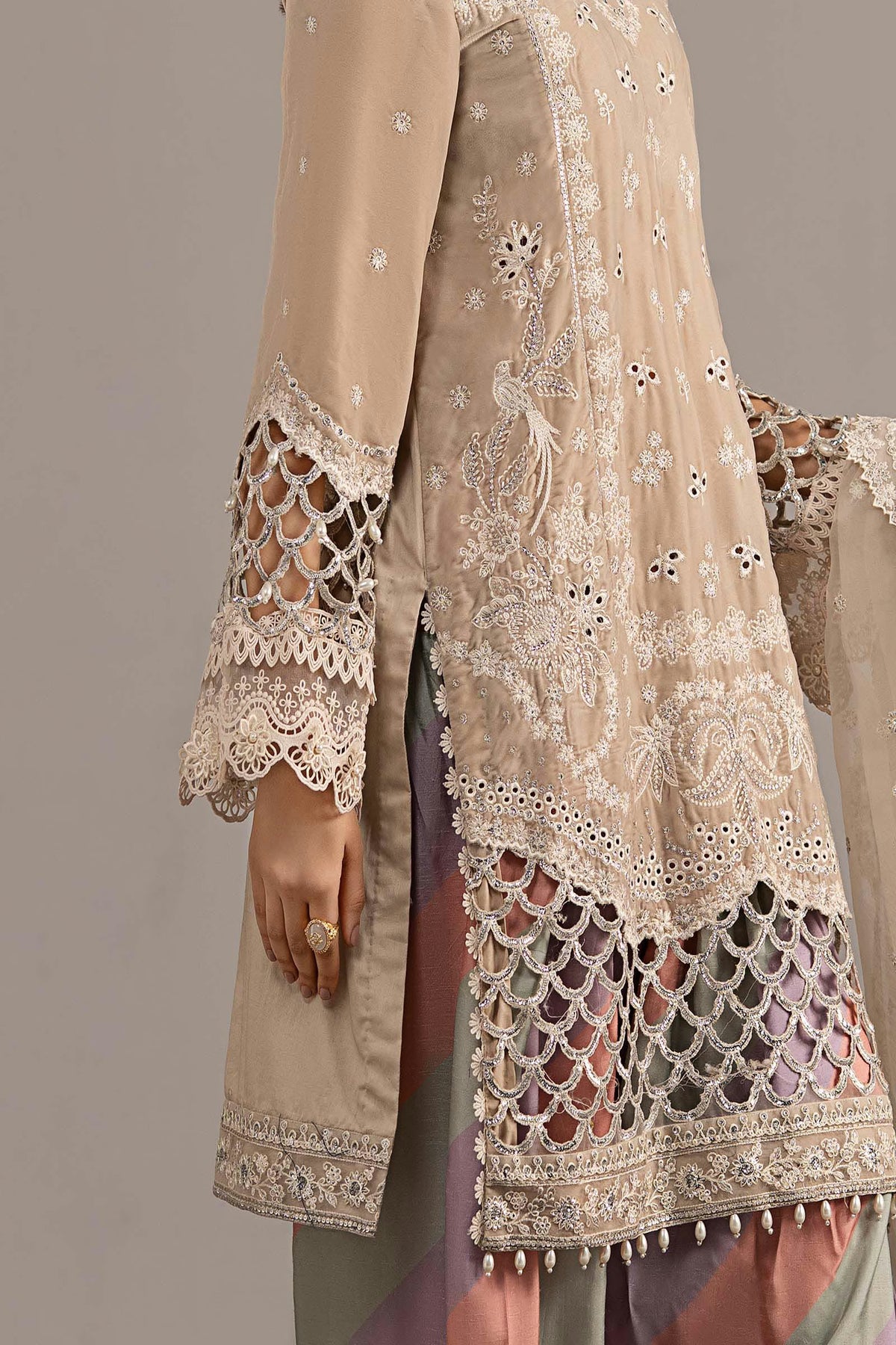 Maria.B Luxury Formals Velvet '26 - 3 Piece Embroidered Velvet Suit | SFW2533-OFW
