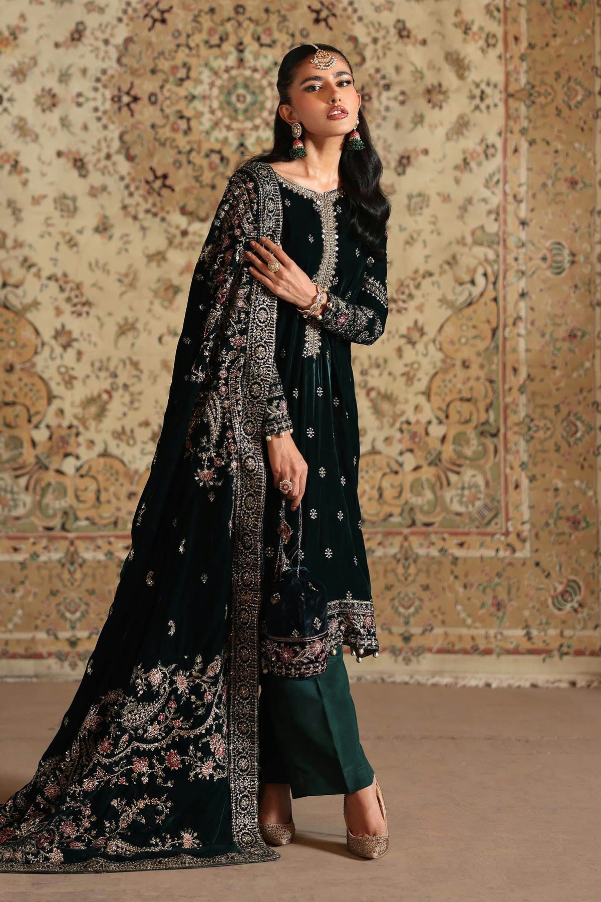 Maria.B Luxury Formals Velvet '26 - 3 Piece Embroidered Velvet Suit | SFW2546-GRN