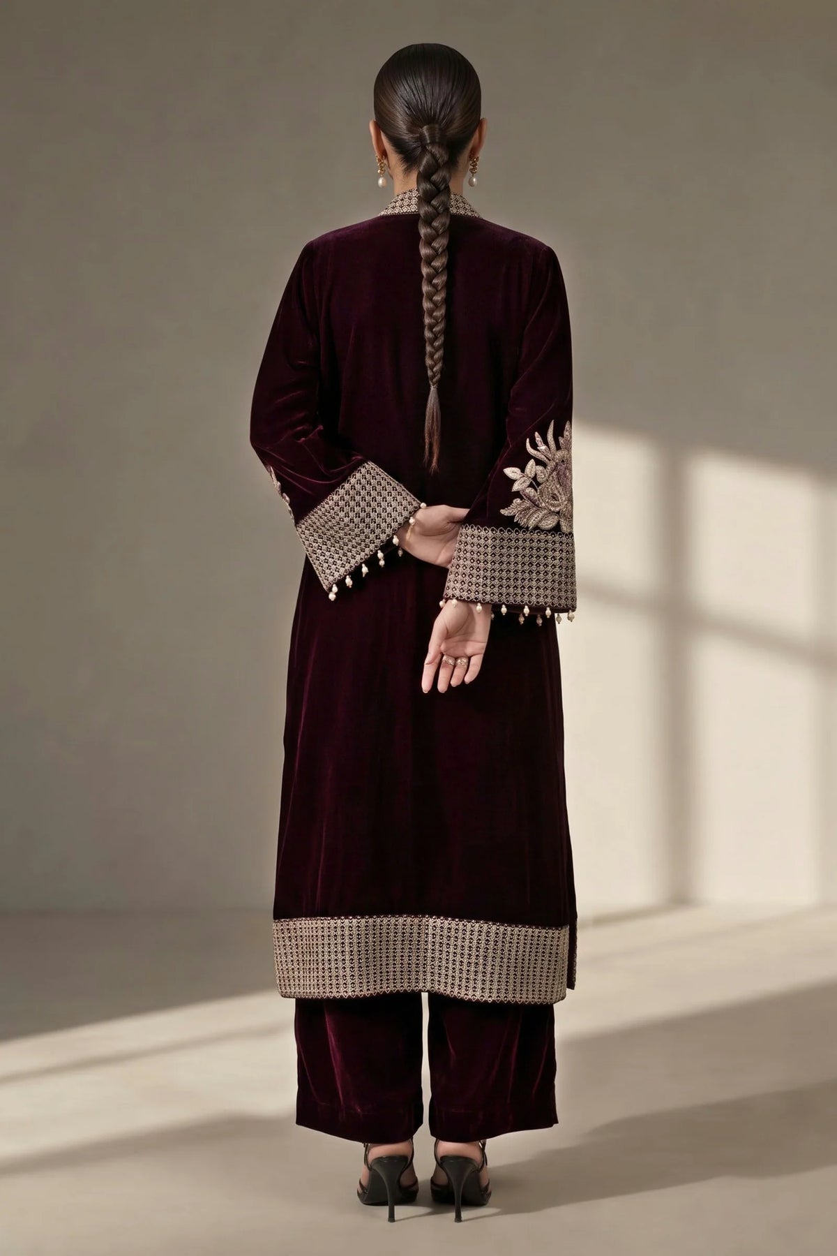 Maria.B Luxury Formals Velvet '26 - 3 Piece Embroidered Velvet Suit | SFW2638-MRN