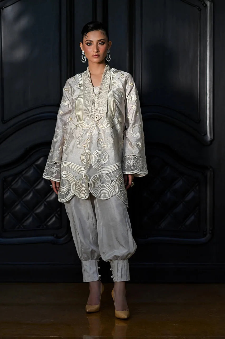 Nadia Farooqui Capsule Collection '25 - Spiral