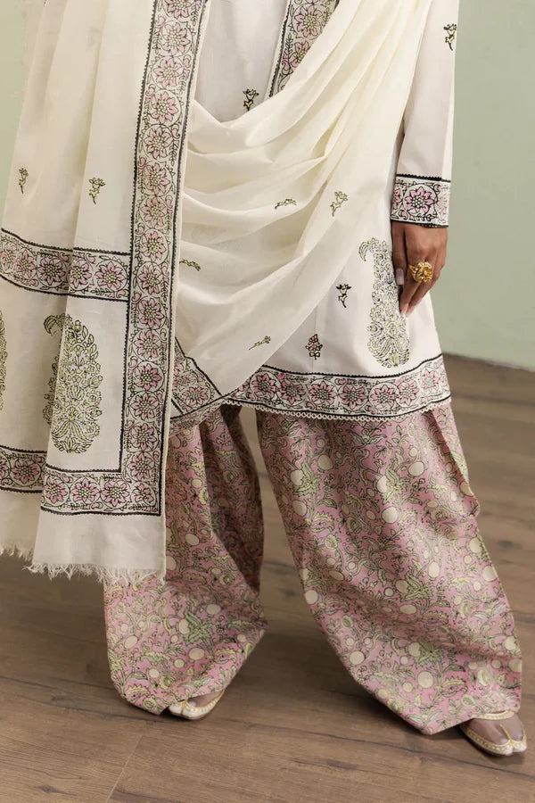Zara Shahjahan Aabroo