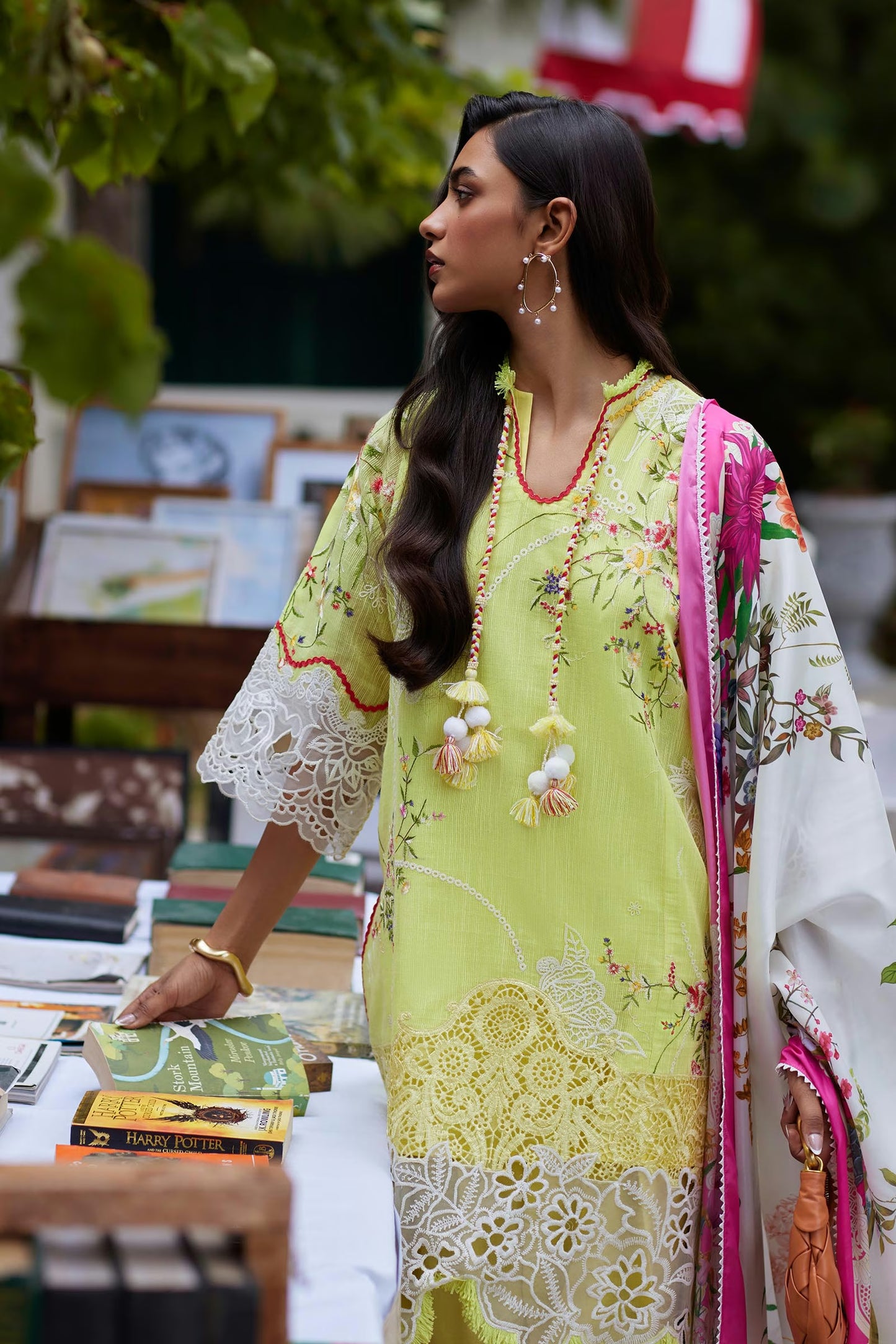 Sana Safinaz Unstitched Embroidered 3 Piece Muzlin Suit | M262-010a-cl