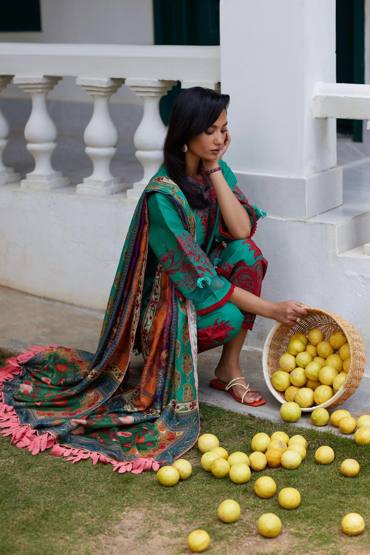 Sana Safinaz Unstitched Embroidered 3 Piece Muzlin Suit | M262-002a-dc