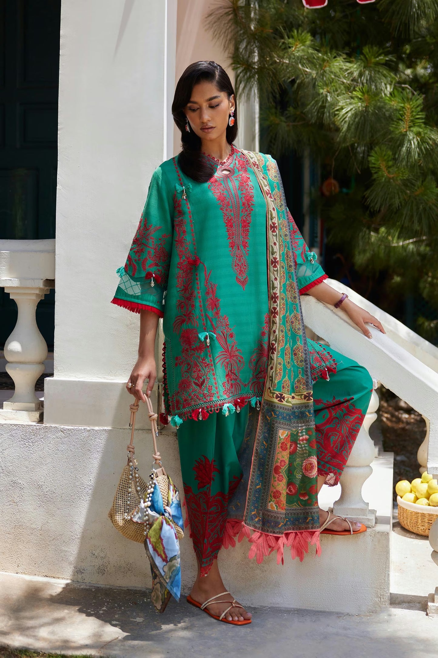 Sana Safinaz Unstitched Embroidered 3 Piece Muzlin Suit | M262-002a-dc