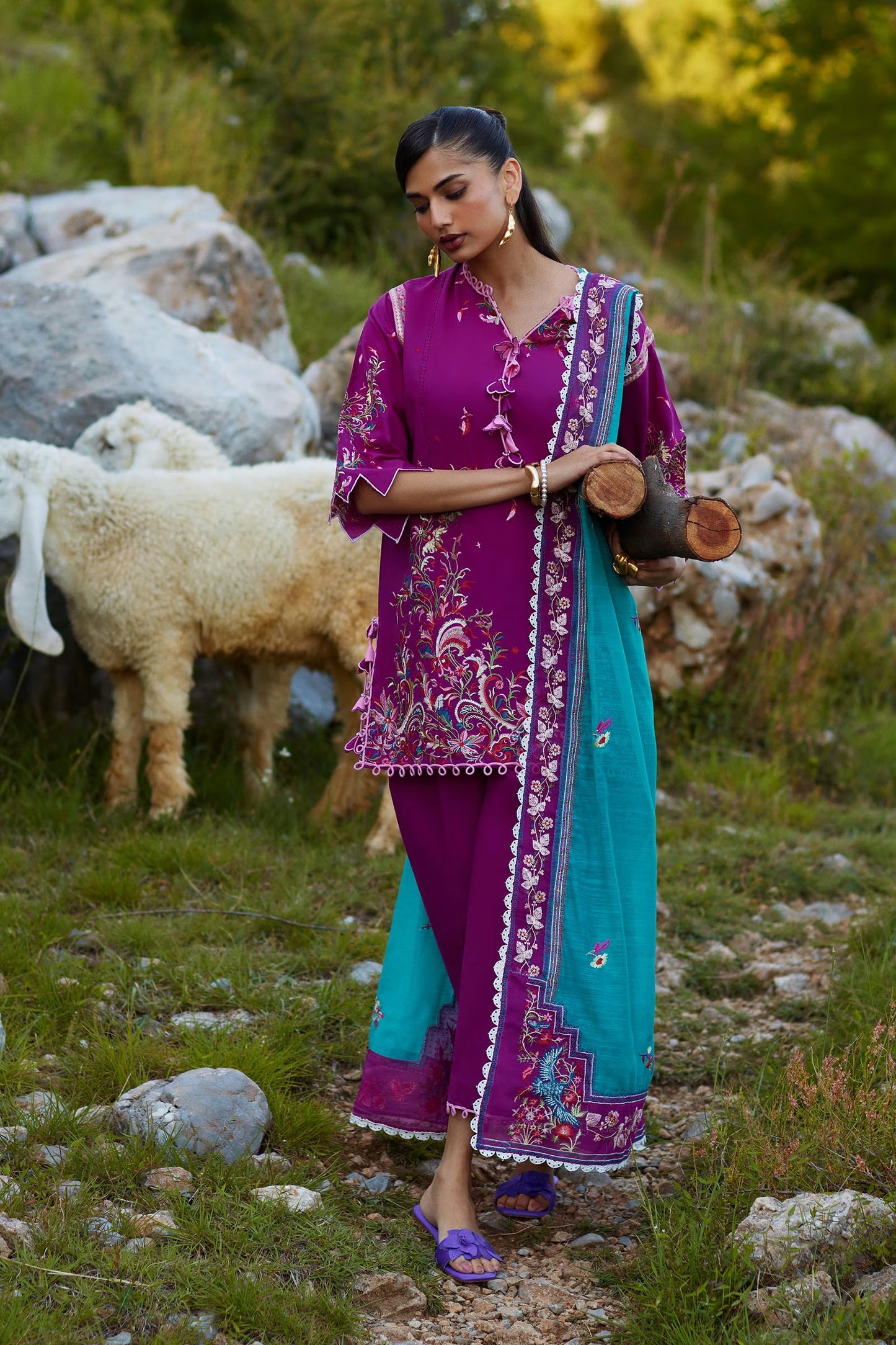 Sana Safinaz Unstitched Embroidered 3 Piece Muzlin Suit | M262-016b-dc