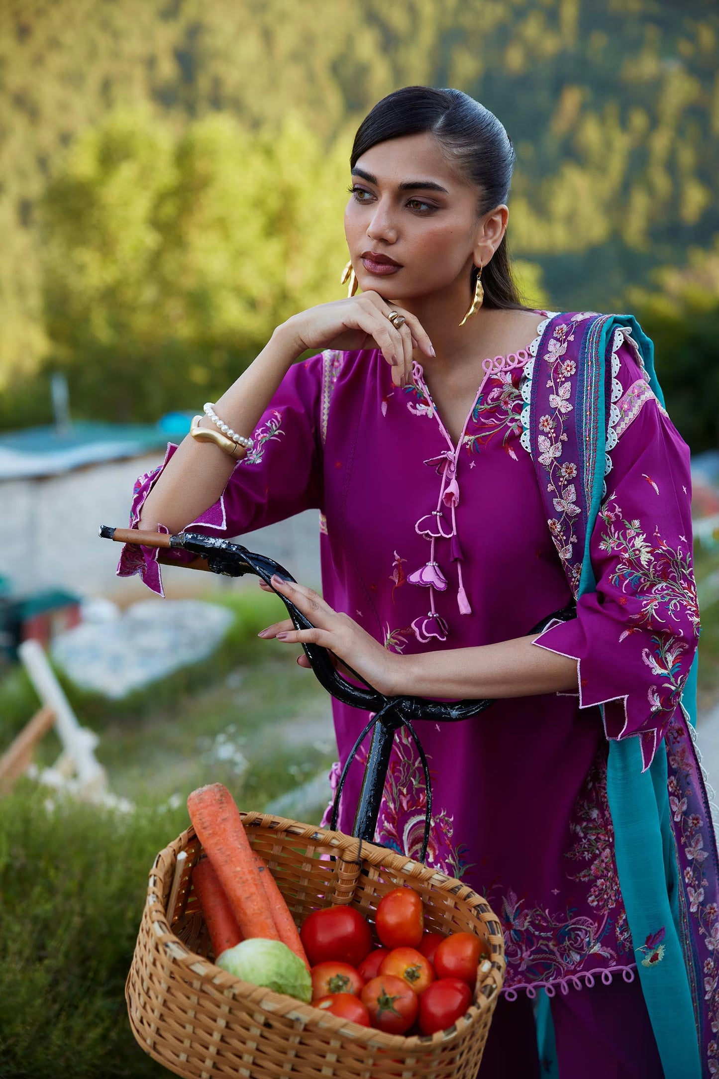 Sana Safinaz Unstitched Embroidered 3 Piece Muzlin Suit | M262-016b-dc