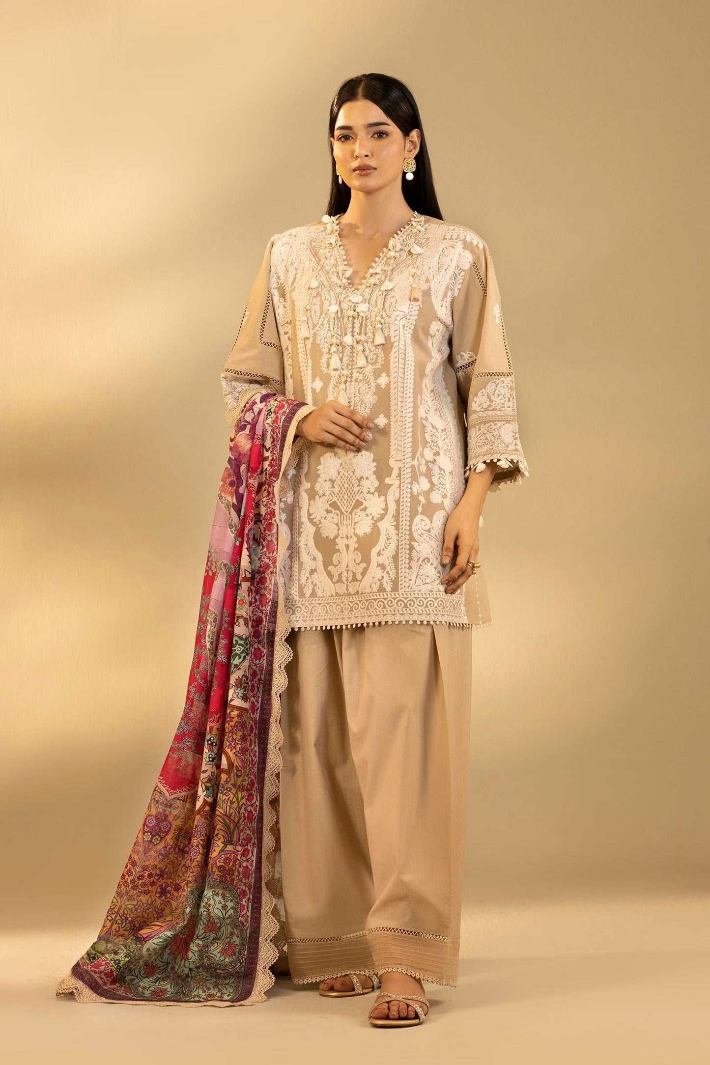 Sana Safinaz Unstitched Embroidered 3 Piece Muzlin Suit | M262-018b-dd