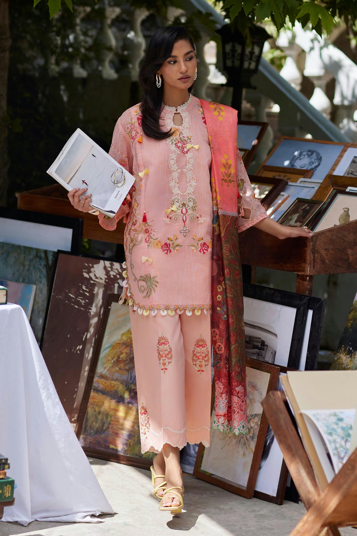 Sana Safinaz Unstitched Embroidered 3 Piece Muzlin Suit | M262-019b-cv