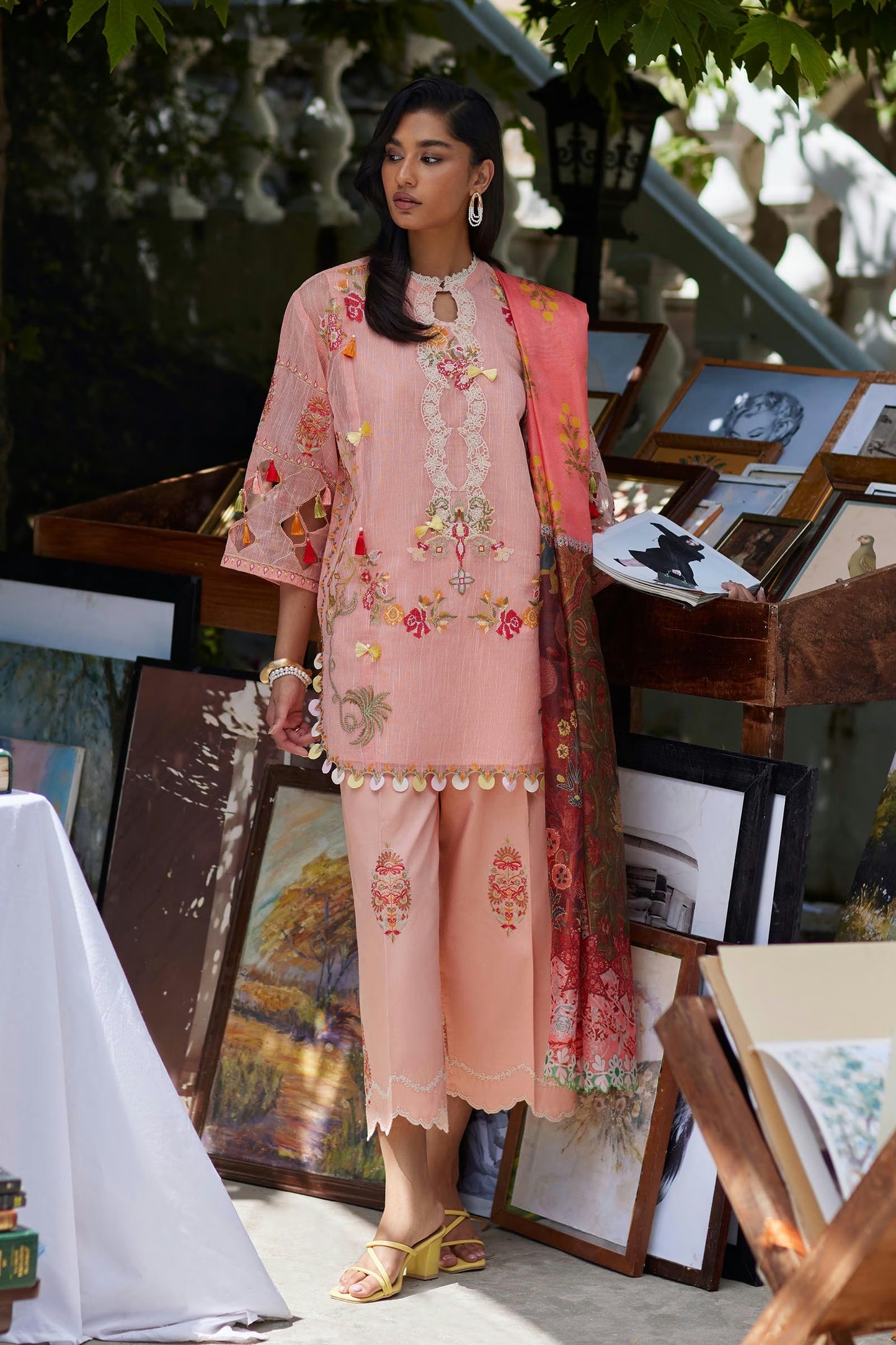 Sana Safinaz Unstitched Embroidered 3 Piece Muzlin Suit | M262-019b-cv