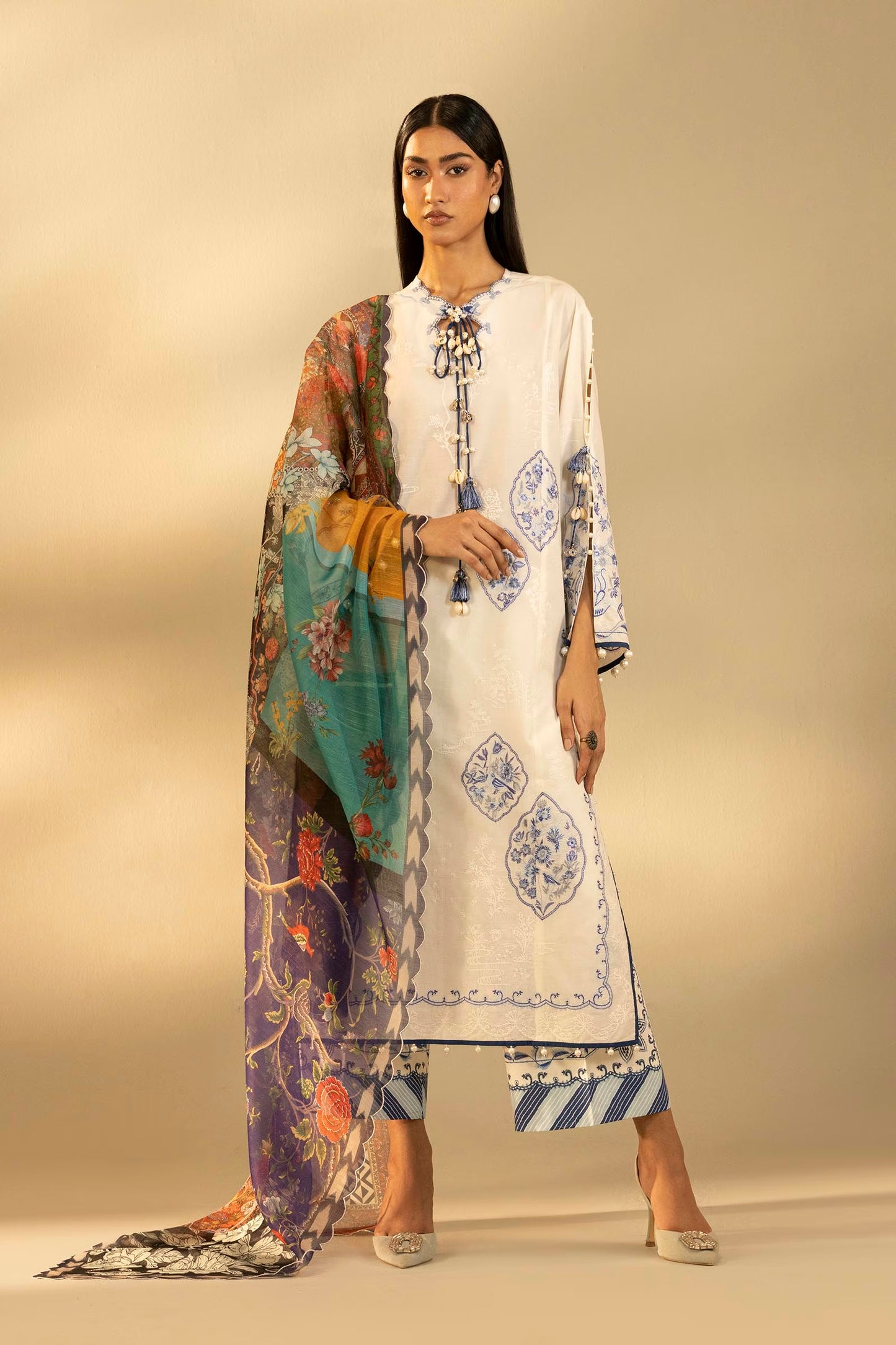Sana Safinaz Unstitched Embroidered 3 Piece Muzlin Suit | M262-020a-dc