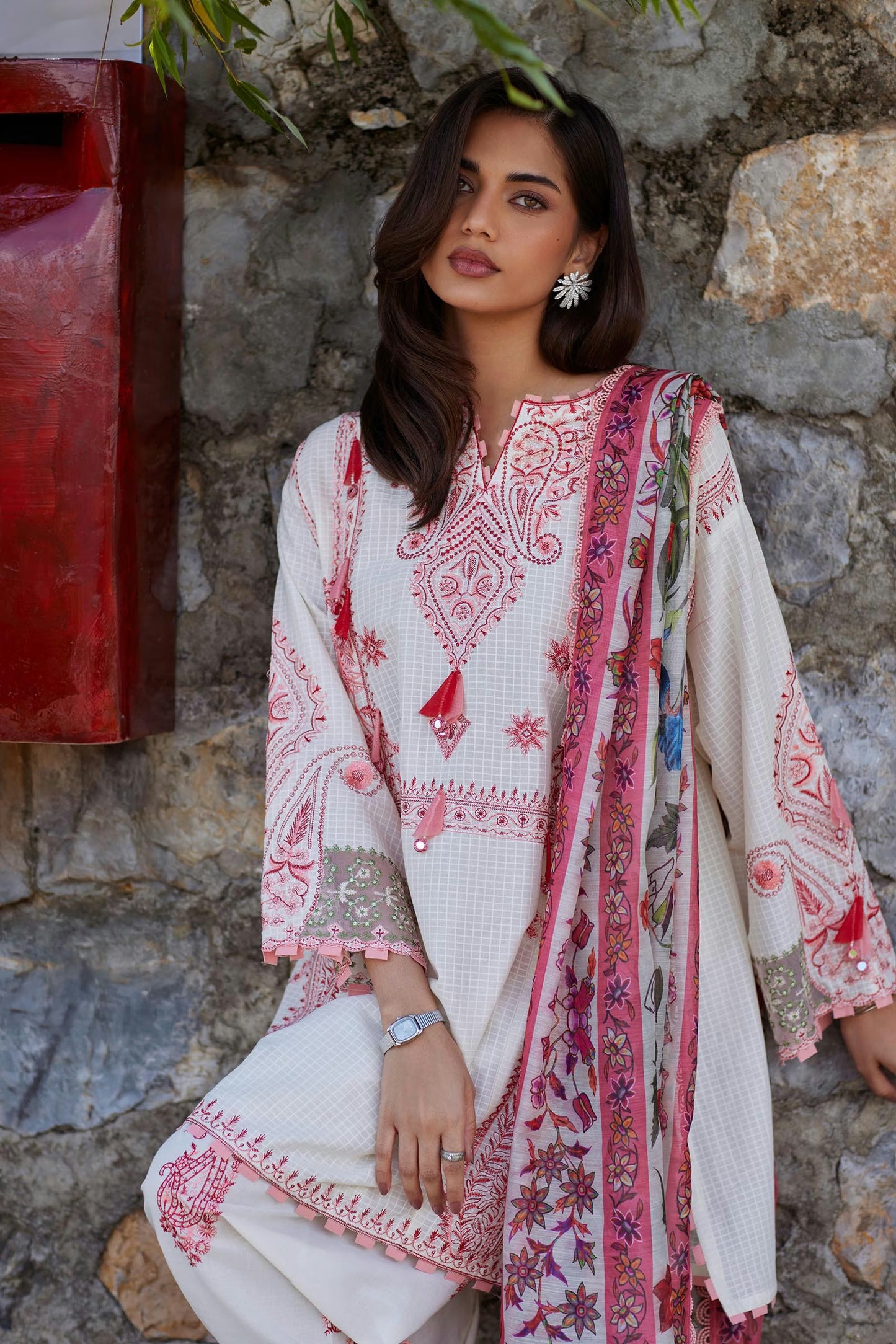 Sana Safinaz Unstitched Embroidered 3 Piece Muzlin Suit | M262-001a-cv